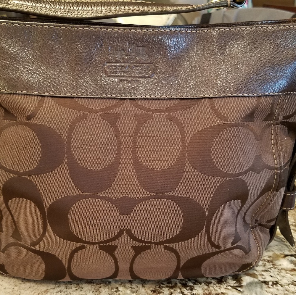 Coach large hobo Zoe signature
